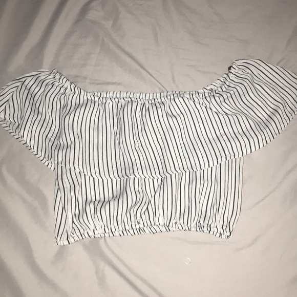 OFF THE SHOULDER CROPPED STRIPED TOP - Picture 2 of 3